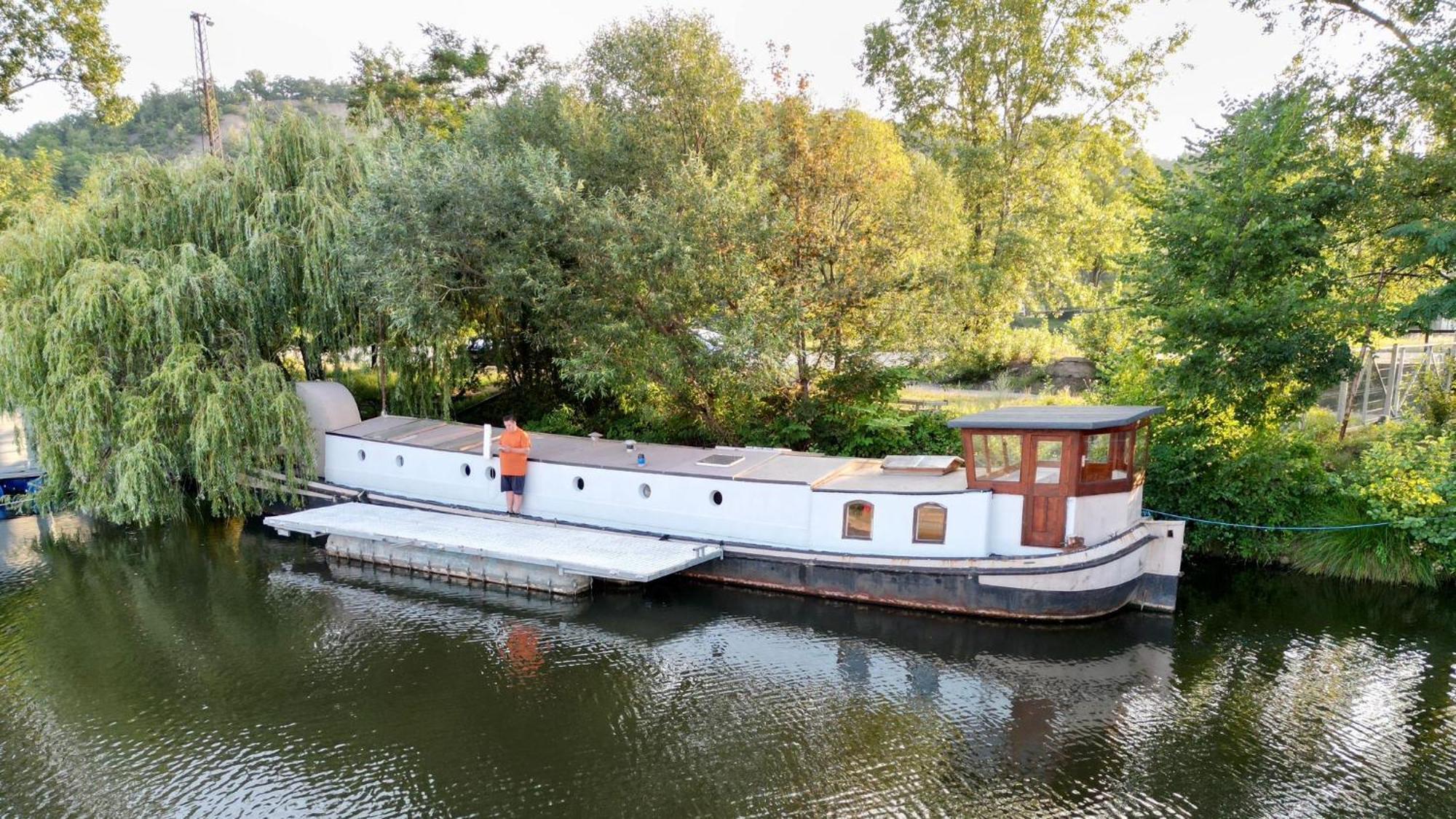 Prague On Boat, Privat Pier, Free Parking酒店 外观 照片